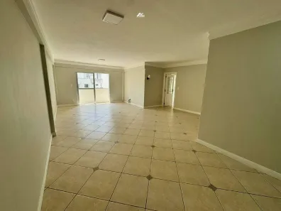 Apartamento com 3 Quartos à venda, 135m² no Centro, Balneário Camboriú