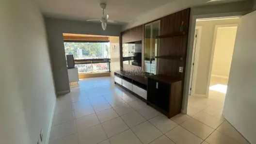 Apartamento com 3 Quartos para alugar, 90m² no Fazenda, Itajaí