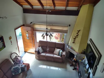 Casa com 3 Quartos à venda, 132m² no Hípica, Porto Alegre