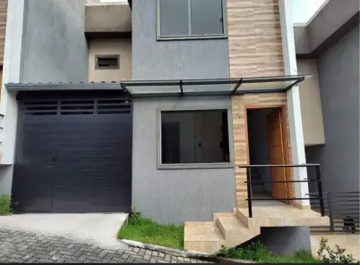 Casa de Condomínio com 2 Quartos à venda, 75m² no Retiro, Volta Redonda