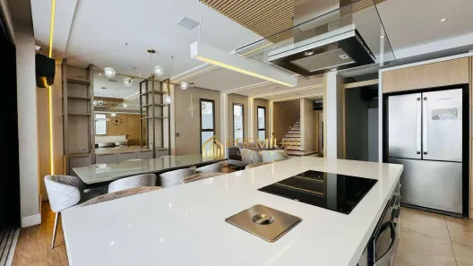 Casa de Condomínio com 3 Quartos à venda, 280m² no Jardim Crystal Park, Jacareí
