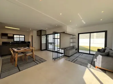 Sobrado com 3 Quartos à venda, 235m² no Jardim Tereza Cristina, Jundiaí
