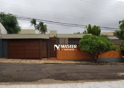 Casa com 4 Quartos à venda, 450m² no Senador Salgado Filho, Marília