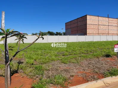 Lote/Terreno à venda, 275m² no Grand Ville, Uberlândia