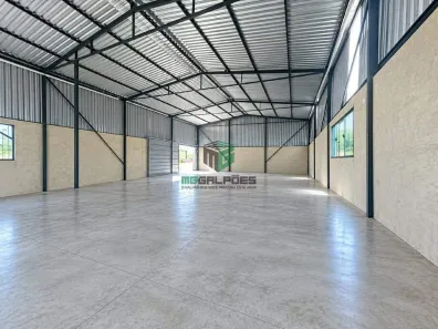 Galpão/Depósito/Armazém para alugar, 400m² no Dom Bosco, Belo Horizonte