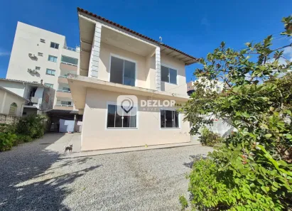 Casa com 4 Quartos à venda, 300m² no Praia João Rosa, Biguaçu
