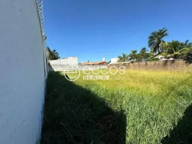 Lote/Terreno à venda, 1050m² no Jardim Karaíba, Uberlândia