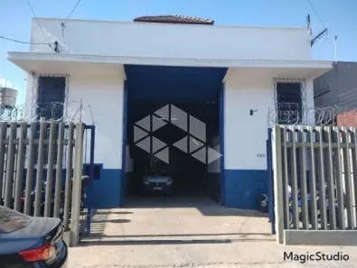 Galpão/Depósito/Armazém à venda, 330m² no Floresta, Porto Alegre