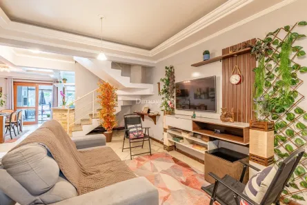 Casa com 3 Quartos à venda, 252m² no Ipanema, Porto Alegre