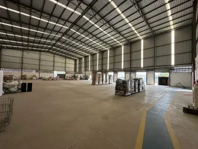Galpão/Depósito/Armazém para alugar, 1800m² no Civit II, Serra