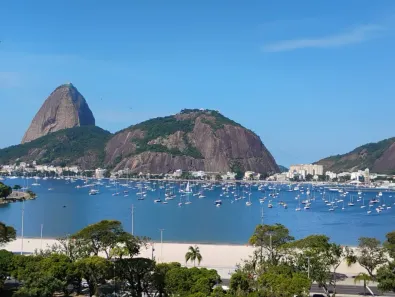Apartamento com 3 Quartos para alugar, 190m² no Botafogo, Rio de Janeiro