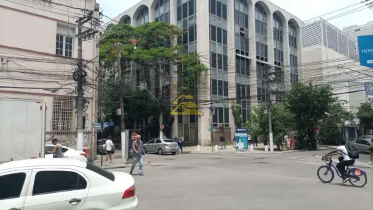 Ponto Comercial à venda, 826m² no Centro, Niterói