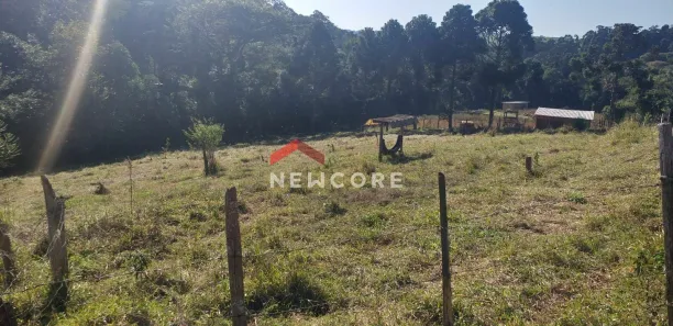 Fazenda/Sítio com 1 Quarto à venda, 80m² no Vila Bela Vista, Capão Bonito
