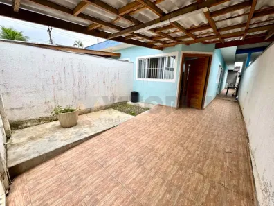 Casa com 2 Quartos à venda, 57m² no Balneário Gardem Mar, Caraguatatuba
