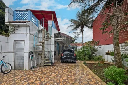 Casa com 3 Quartos à venda, 140m² no Centro, Peruíbe