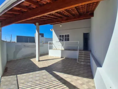 Casa com 2 Quartos para alugar, 90m² no Vila Santa Terezinha, Itatiba
