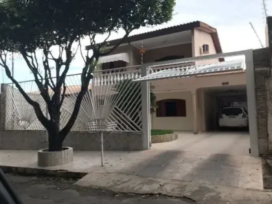 Sobrado com 3 Quartos à venda, 191m² no Jardim Tropical, Cuiabá