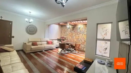 Apartamento com 5 Quartos à venda, 231m² no Santo Antônio, Belo Horizonte
