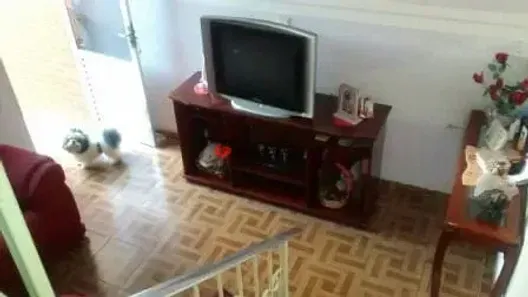 Casa com 2 Quartos à venda, 10m² no Vila Sacadura Cabral, Santo André