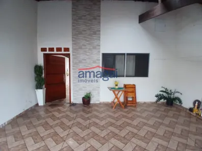 Casa com 2 Quartos à venda, 113m² no Jardim Santa Marina, Jacareí