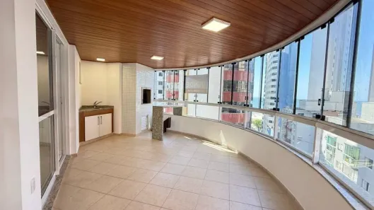 Apartamento com 3 Quartos à venda, 126m² no Centro, Balneário Camboriú
