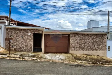 Casa com 3 Quartos à venda, 220m² no Parque Santa Bárbara, Itapira