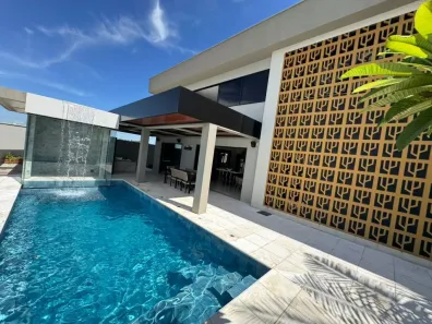 Casa de Condomínio com 4 Quartos à venda, 440m² no Jardins Capri, Senador Canedo