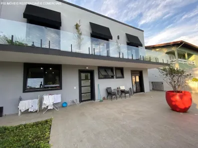 Casa com 3 Quartos à venda, 358m² no Jardim Guedala, São Paulo