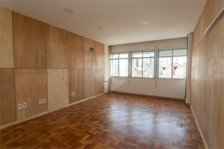 Sala Comercial para alugar, 31m² no Centro Histórico, Porto Alegre