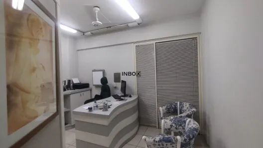 Sala Comercial à venda, 28m² no Centro, Bento Gonçalves