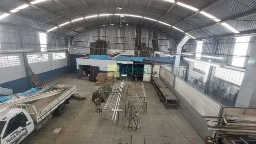 Galpão/Depósito/Armazém à venda, 689m² no Vila Tesouro, São José dos Campos