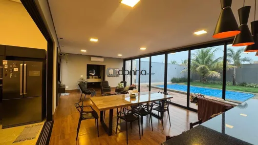 Casa com 3 Quartos à venda, 250m² no Residencial Mário de Almeida Franco, Uberaba