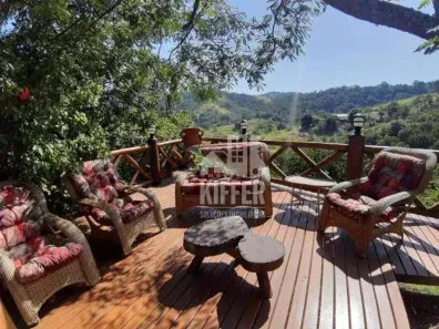 Fazenda/Sítio com 8 Quartos à venda, 1000m² no Caxito, Maricá