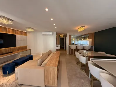 Apartamento com 3 Quartos para alugar, 257m² no João Paulo, Florianópolis