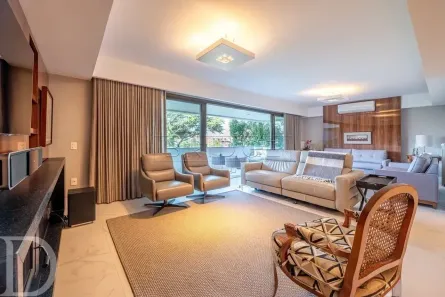 Apartamento com 3 Quartos à venda, 244m² no Boa Vista, Porto Alegre