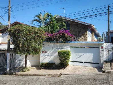 Casa com 3 Quartos à venda, 270m² no Horto Florestal, São Paulo