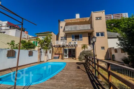 Casa com 3 Quartos à venda, 389m² no Higienópolis, Porto Alegre