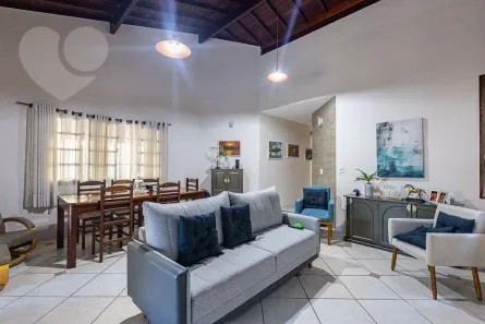 Casa com 3 Quartos à venda, 226m² no Itaipu, Niterói