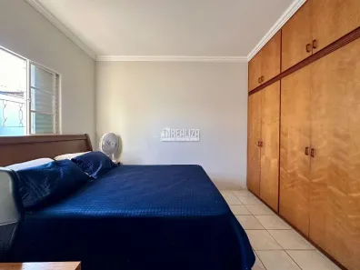 Casa com 3 Quartos à venda, 192m² no Conjunto Costa Telles I, Uberaba