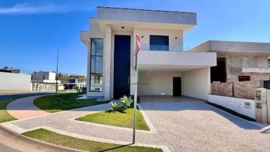 Casa com 3 Quartos à venda, 239m² no Roncáglia, Valinhos
