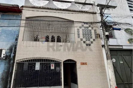 Casa com 5 Quartos à venda, 360m² no Umarizal, Belém