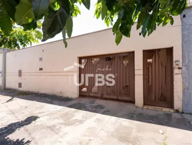 Casa com 6 Quartos à venda, 250m² no Jardim América, Goiânia