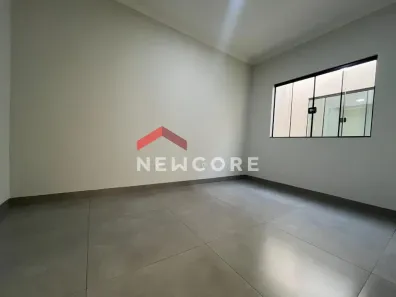 Sobrado com 3 Quartos à venda, 300m² no Parque Industrial, Maringá