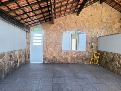 Casa com 3 Quartos à venda, 194m² no Guilhermina, Praia Grande