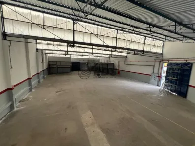 Galpão/Depósito/Armazém para alugar, 1297m² no Canhema, Diadema