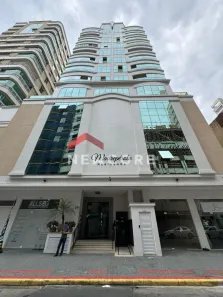 Sala Comercial à venda, 92m² no Meia Praia, Itapema