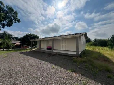 Casa com 2 Quartos para alugar, 100m² no Petrópolis, Novo Hamburgo