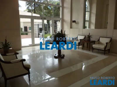 Apartamento com 3 Quartos à venda, 288m² no Vila Uberabinha, São Paulo