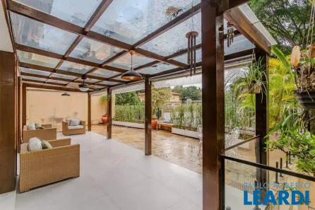 Sobrado com 3 Quartos à venda, 420m² no Pacaembu, São Paulo