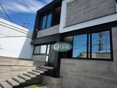 Casa com 3 Quartos à venda, 150m² no Camboinhas, Niterói